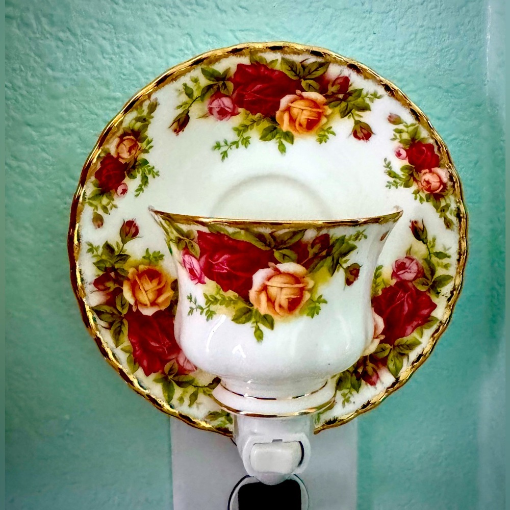 Royal Albert Tea Cup Night Light